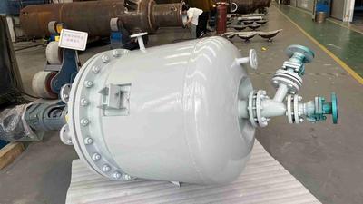 噴涂反應(yīng)釜能耐負(fù)壓