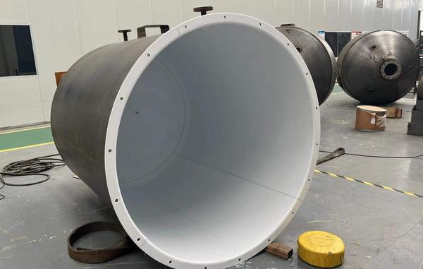 內襯 PVDF 或內襯 PTFE的區別